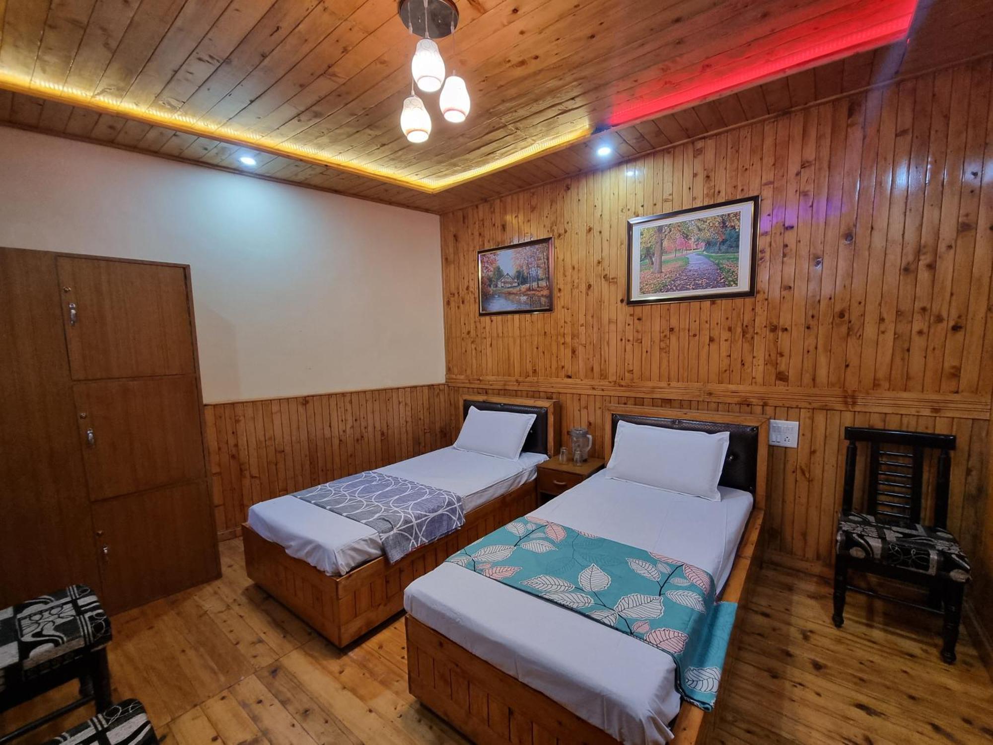 Forest Vibes Kalatop-Rooms And Restaurant Dalhousie Buitenkant foto